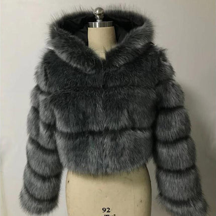 Tailored faux fur coat with hood for autumn and winter clothing